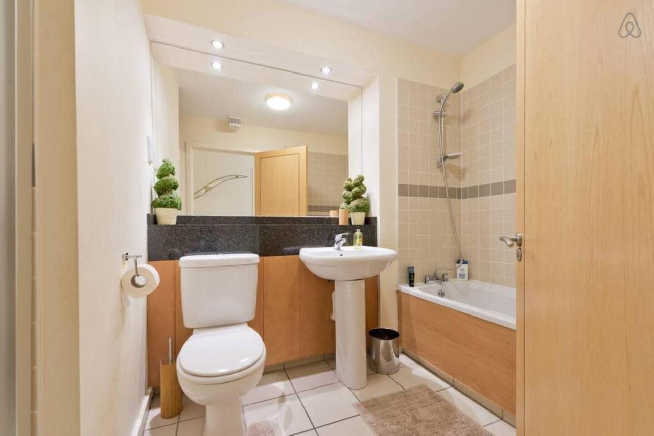 Apartment Stylish 3-bed Penthouse In Silicon Docks Dublin