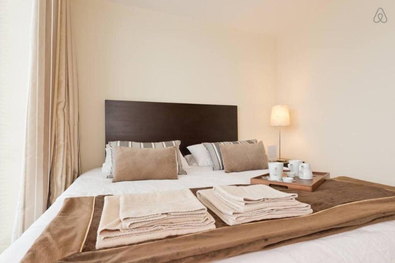 Stylish 3-bed Penthouse In Silicon Docks *